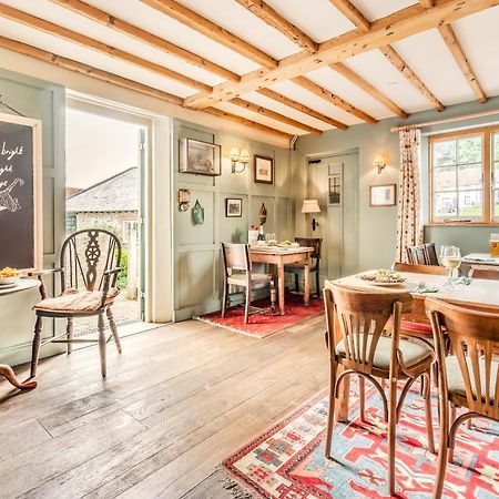 Tiger Inn - Grace Eastdean 외부 사진