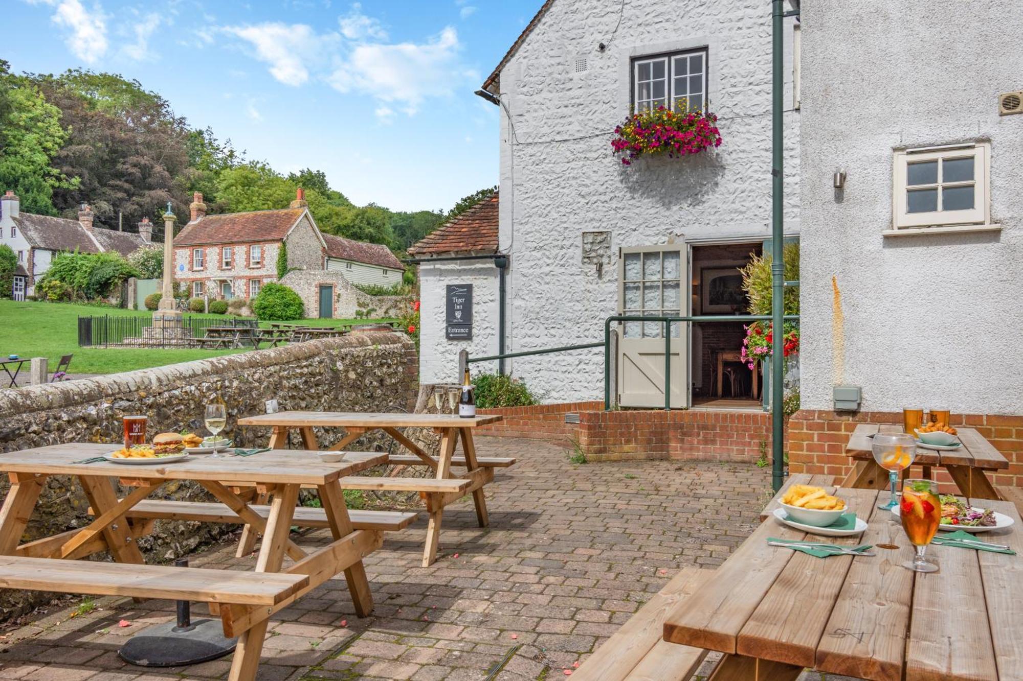 Tiger Inn - Grace Eastdean 외부 사진